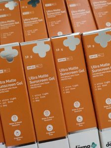 Derma Co. Ultra Matte Sunscreen Gel Spf60 PA+++