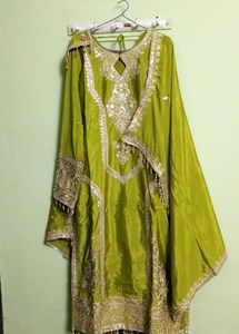 New/Unused Embroidery Kurta Set With Heavy Dupatta