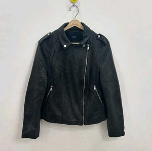 5 Jackets ( Suede And Leather Material)
