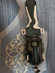 Beyblade Launcher Grip - Black/White