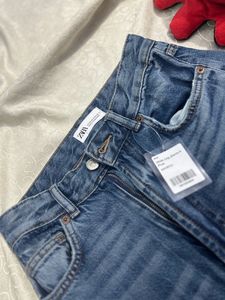 Zara Jeans