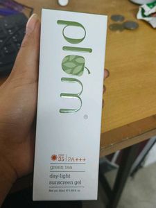 Plum Sunscreen Set With Moisturizer