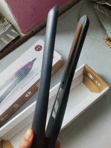 Kemei Hair Straightener