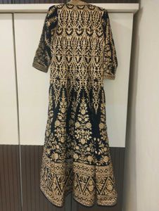 Black &amp; Gold Embroidered Kurta💥