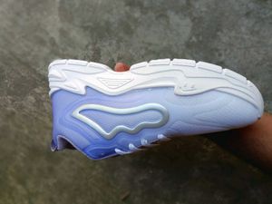 White &amp; Lavender Fashion Sneakers