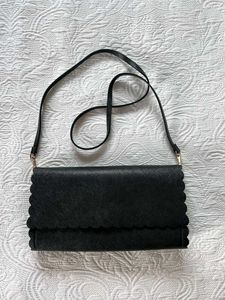H&amp;M Scalloped Crossbody Bag