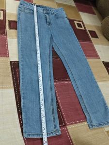 Light Wash Denim Jeans