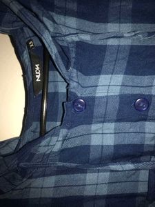 crop length cuffed fukl sleeves shirt