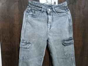 Cargo Jeans