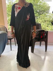 Elegant Black Saree with readymade blouse