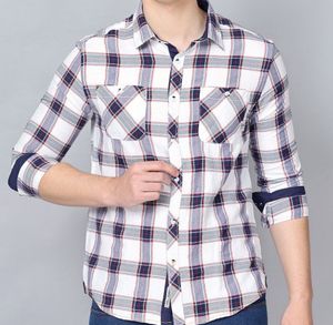 Men Checked Slim Fit Shirt with Patch Pockets