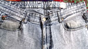 Men Branded Jeans - Numero W32 L32