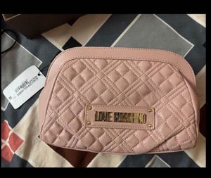 New Love Moschino Bag With Flaw