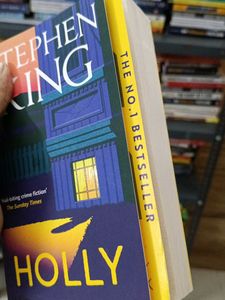 Stephen King&#39;s Holly