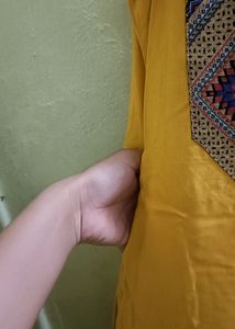 Yellow Sleeveless With Pocket Beautiful Long Kurti
