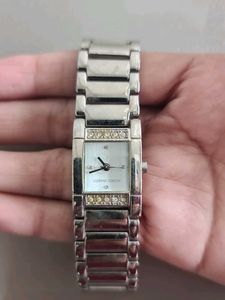 Stylish Ladies' Watch