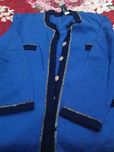 Elegant Blue Knit Cardigan