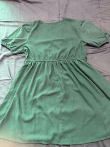 Cute Green Dress🌷