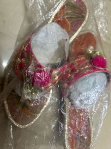 Embroidered Ethnic Sandals