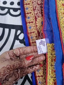 maroon and navy blue velvet saree