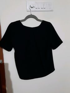 ONLY women&#39;s Black Striped Top