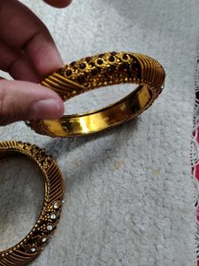 Never Used Gold-Tone Bangle Set
