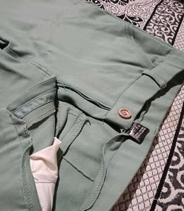 Green casual pants