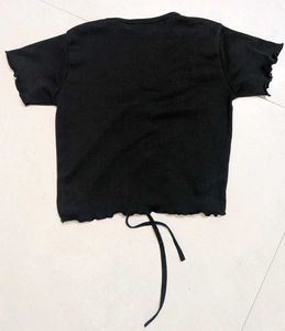 Tie-up Rushed Crop Top