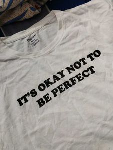 Trendy Graphic Print T-Shirt