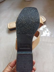 Women Flats