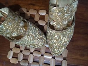 A Golden Shimmering Shine Shoes