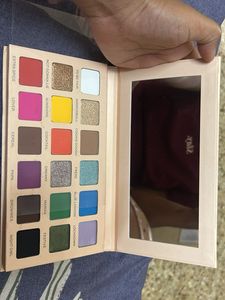 Revolution Eyeshadow Palette