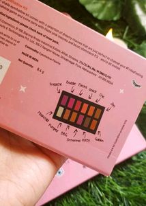 Popxo 12 Eyeshadow Kit