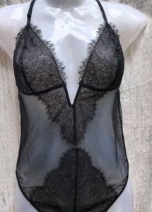 33318. Lace Bodysuit