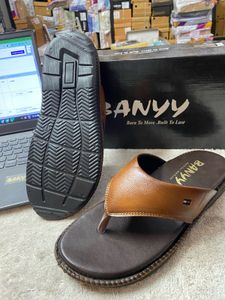 Banyy Stylish And Comfortable Slippers