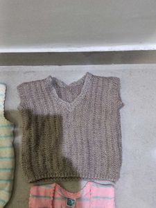 Kids&#39; Knit Vest Bundle(18-24 months)