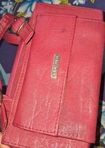 LEATHER PURSE MAGENTA COLOUR💓