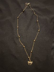 Cute Bow necklace