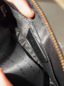 Marc Jacobs Sling bag