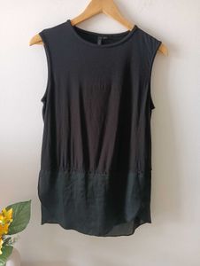 Forever New Stylish Black Sleeveless Tunic