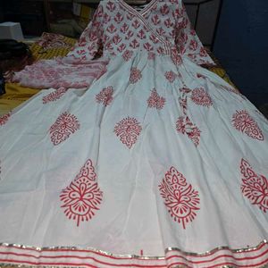 Women Cotton Dupatta Sets