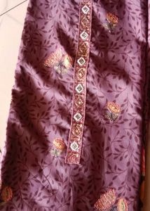 Floral Embroidered Kurta