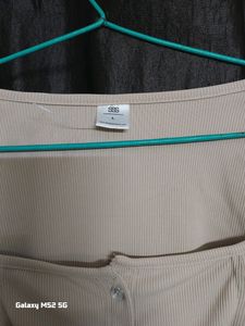 Trendy Ribbed Top