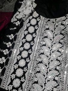 Nayracut Kurta Set