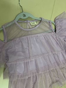 Chic Lavender Ruffled Cold-Shoulder Top