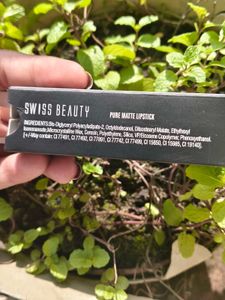 Swiss Beauty Pure Matte Lipstick