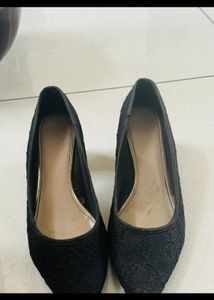 black lace heels