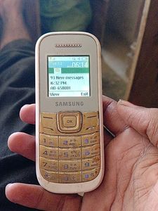Samsung Keypad Phone