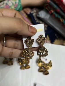 8 Combo Earring