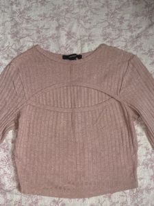 Cute Pink Crop Top With Beautiful Neck💕